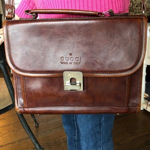 Gucci vintage brown leather purse
